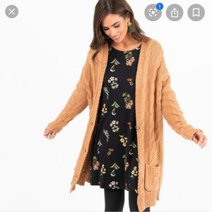 Agnes & Dora Boyfriend Cardigan in Camel